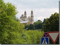 VILNIUS - Stad van bescheiden heuvels