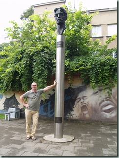 VILNIUS - Frank Zappa monument