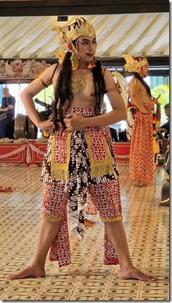 Cultural Show at the Sultan's Palace