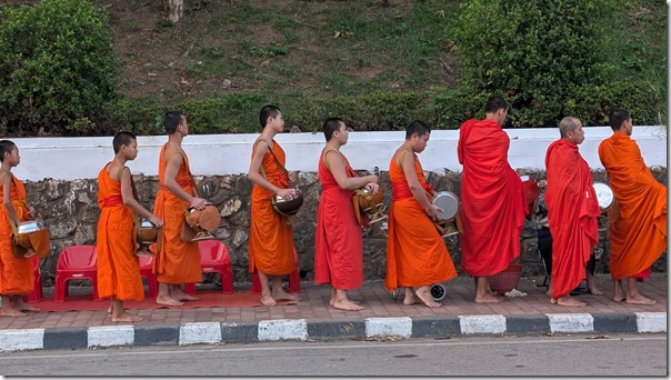 Luang Prabang - Morning Alms