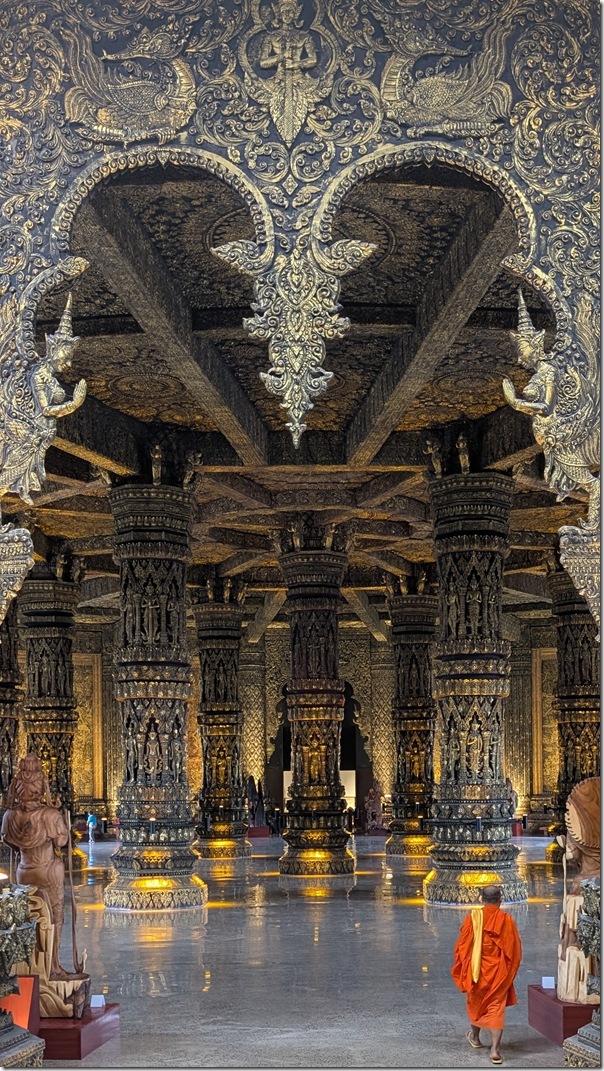 Entrance to the Lao Art Museum
